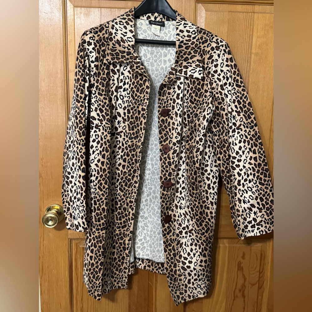 Leopard Print Long Light Jacket